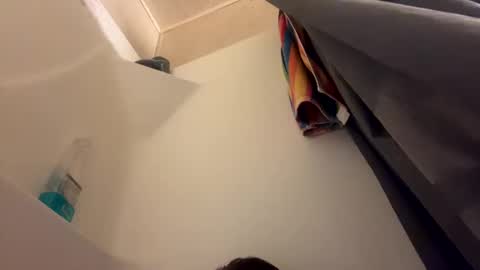 Snapshot of tbeebe12 chatting on October 11, 4:12 am Lilbeebs online show from October 11, 4:12 am