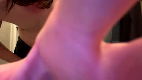 Snapshot of tbeebe12 chatting on December 21, 11:45 pm Lilbeebs online show from December 21, 11:45 pm