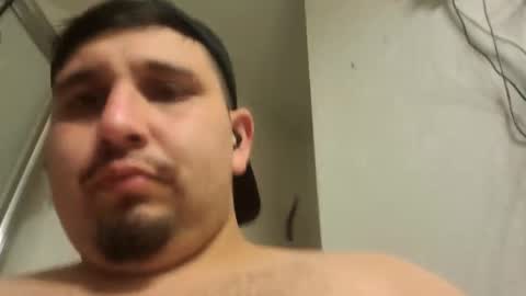 Snapshot of tboy833 chatting on September 24, 4:27 am Luis online show from September 24, 4:27 am