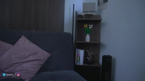 Leo and Luna online show from May 1, 4:33 pm