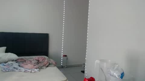 team23hot0 online show from September 24, 9:07 pm