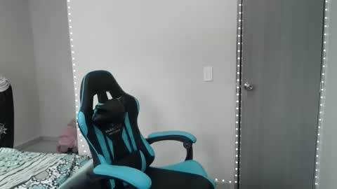 team23hot0 online show from October 1, 7:20 pm