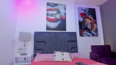 Team Twinks online show from November 2, 11:23 am