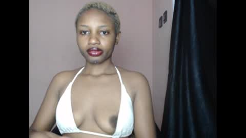 teasexkitty online show from July 7, 8:35 pm