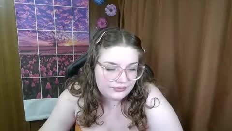 Teasing Dora online show from June 12, 10:41 pm