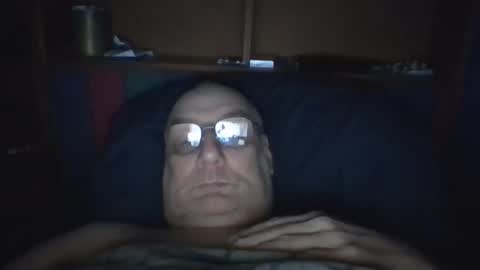 Snapshot of tebb61 chatting on October 11, 8:57 am Mark online show from October 11, 8:57 am