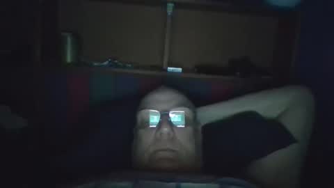 Snapshot of tebb61 chatting on October 20, 6:47 am Mark online show from October 20, 6:47 am