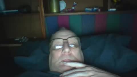 Mark online show from May 21, 7:26 am