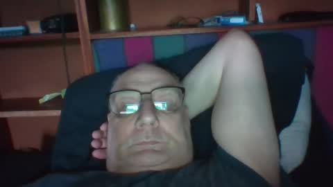 Snapshot of tebb61 chatting on July 22, 6:16 am Mark online show from July 22, 6:16 am