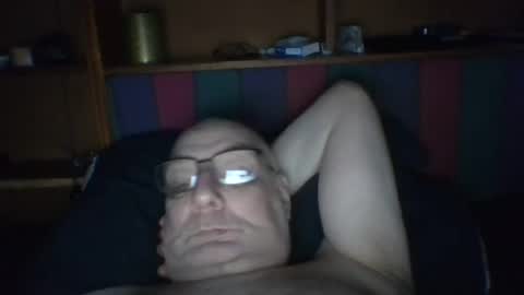 Snapshot of tebb61 chatting on August 1, 6:01 am Mark online show from August 1, 6:01 am
