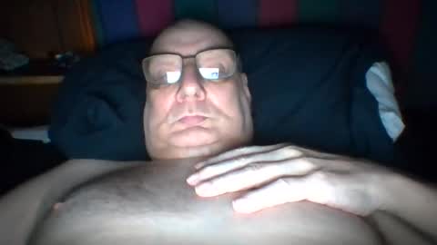 Snapshot of tebb61 chatting on August 3, 6:45 am Mark online show from August 3, 6:45 am
