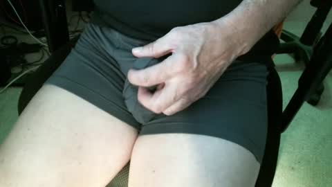 techloot online show from October 3, 6:05 pm