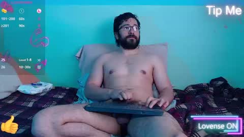 Snapshot of teddy_foster chatting on June 10, 4:28 pm teddy_foster online show from June 10, 4:28 pm
