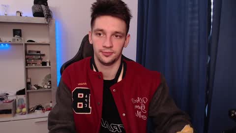 Teddy online show from February 6, 10:15 am