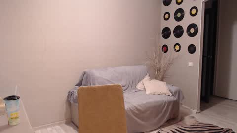 Snapshot of teddy_mode chatting on October 29, 6:48 am Teddy online show from October 29, 6:48 am