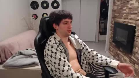 Snapshot of teddy_mode chatting on November 25, 1:22 pm Teddy online show from November 25, 1:22 pm