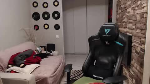 Snapshot of teddy_mode chatting on November 29, 3:31 am Teddy online show from November 29, 3:31 am