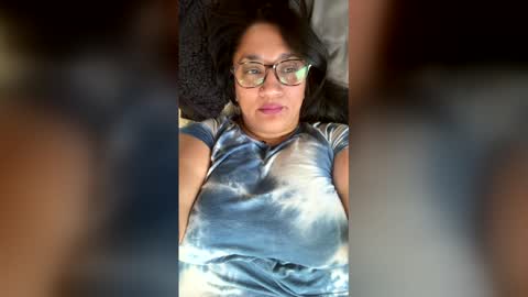 Snapshot of tee1luv chatting on March 23, 12:36 am tee1luv online show from March 23, 12:36 am