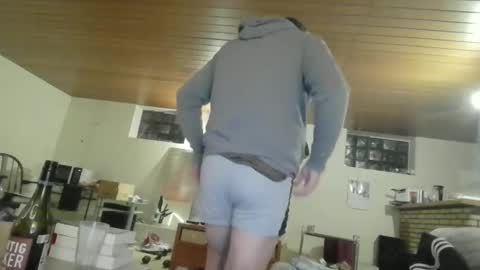 Snapshot of teeforyou chatting on January 18, 5:59 pm Peter online show from January 18, 5:59 pm