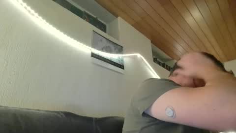 Snapshot of teeforyou chatting on January 19, 12:06 am Peter online show from January 19, 12:06 am