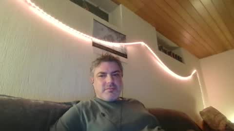 Snapshot of teeforyou chatting on January 26, 12:05 am Peter online show from January 26, 12:05 am