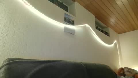 Snapshot of teeforyou chatting on February 17, 6:59 pm Peter online show from February 17, 6:59 pm