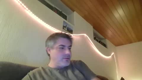 Snapshot of teeforyou chatting on February 21, 7:10 pm Peter online show from February 21, 7:10 pm