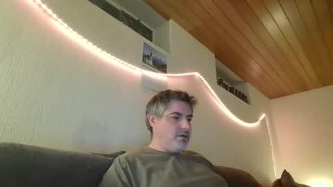 Snapshot of teeforyou chatting on February 22, 5:23 am Peter online show from February 22, 5:23 am