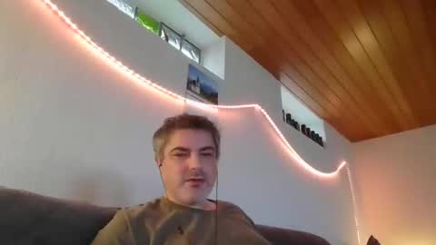 Snapshot of teeforyou chatting on February 22, 2:41 pm Peter online show from February 22, 2:41 pm