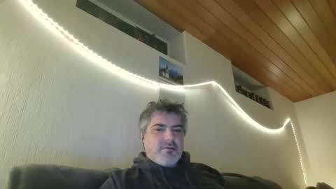 Snapshot of teeforyou chatting on March 8, 8:25 pm Peter online show from March 8, 8:25 pm