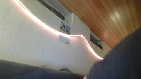 Snapshot of teeforyou chatting on March 12, 4:19 am Peter online show from March 12, 4:19 am