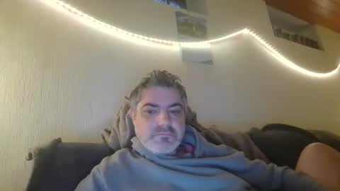 Snapshot of teeforyou chatting on September 28, 5:29 pm Peter online show from September 28, 5:29 pm