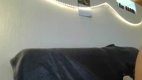 Snapshot of teeforyou chatting on October 10, 11:09 am Peter online show from October 10, 11:09 am