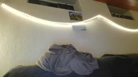 Snapshot of teeforyou chatting on October 14, 10:54 pm Peter online show from October 14, 10:54 pm