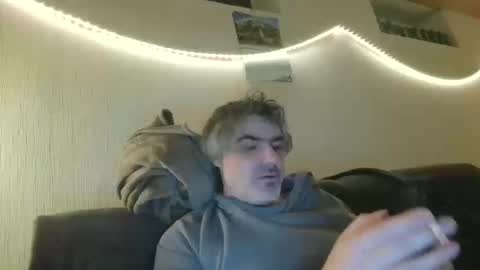 Peter online show from March 12, 7:09 pm