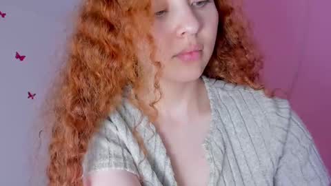 Snapshot of teffsweet18 chatting on December 6, 12:12 am Amy No penetration Virgiin giirl online show from December 6, 12:12 am