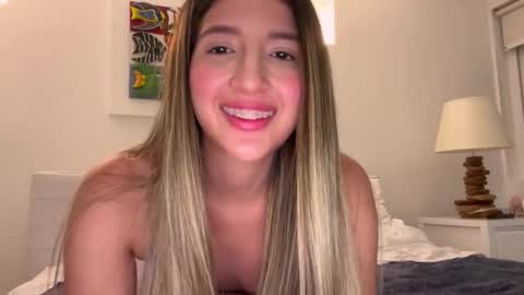 Snapshot of teffsweet18 chatting on September 30, 12:15 am Amy No penetration Virgiin giirl online show from September 30, 12:15 am