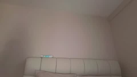 Amy No penetration Virgiin giirl online show from July 10, 9:06 pm