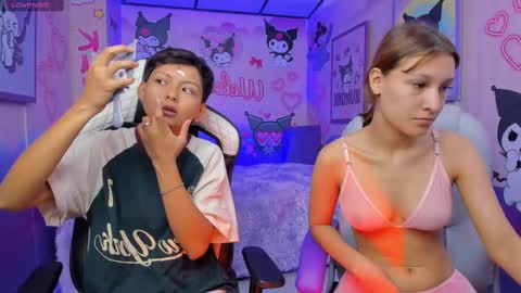 Snapshot of tefi_meow chatting on October 4, 12:03 pm Stefani  online show from October 4, 12:03 pm