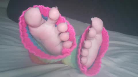 Viv West online show from March 10, 5:00 am