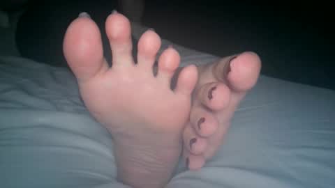 Viv West online show from November 20, 5:07 am