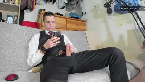 Snapshot of telepaticman chatting on February 1, 12:58 pm Virg Lszl online show from February 1, 12:58 pm