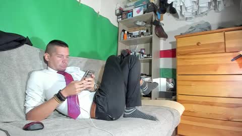 Snapshot of telepaticman chatting on October 5, 4:05 pm Virg Lszl online show from October 5, 4:05 pm