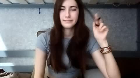 Snapshot of tempiebunting chatting on November 6, 5:19 am Alice online show from November 6, 5:19 am