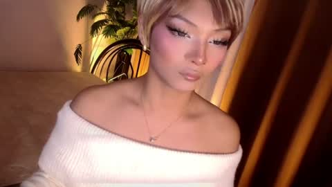 temptation_ashley online show from August 3, 7:50 pm