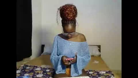 Snapshot of tempting_vibe chatting on January 14, 8:58 pm tempting_vibe online show from January 14, 8:58 pm