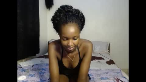 Snapshot of tempting_vibe chatting on April 12, 5:07 pm tempting_vibe online show from April 12, 5:07 pm
