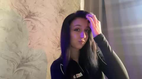 temptingvision online show from February 4, 10:32 am