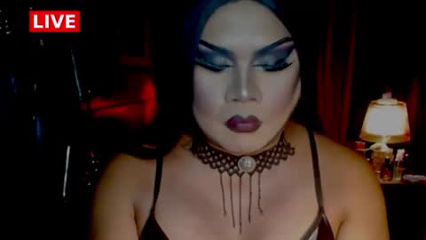 Snapshot of temptress_cocoxxx chatting on June 25, 5:45 am Mistress Coco online show from June 25, 5:45 am
