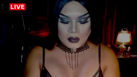 Snapshot of temptress_cocoxxx chatting on June 27, 9:03 am Mistress Coco online show from June 27, 9:03 am